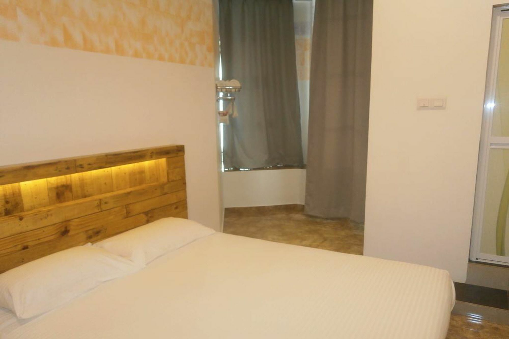 F.M Guesthouse Kampong Darat Tanah Puteh ภายนอก รูปภาพ